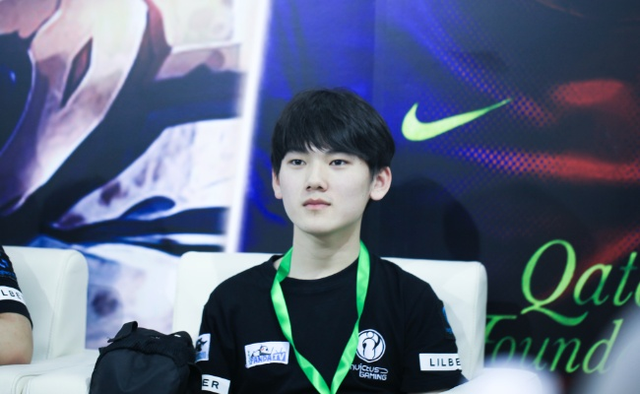 资讯《绝地求生》蓝色晶片发信器怎么用？ 蓝色晶片发信器使用方法